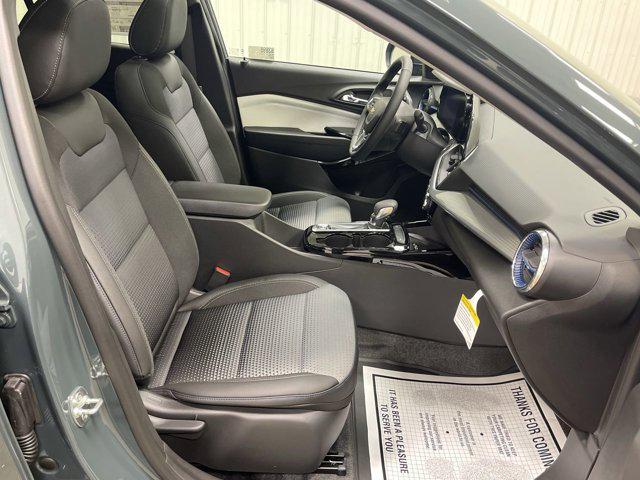 new 2025 Chevrolet Trax car, priced at $25,604