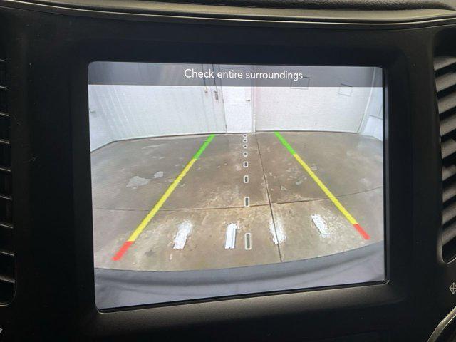 used 2022 Jeep Cherokee car, priced at $24,707