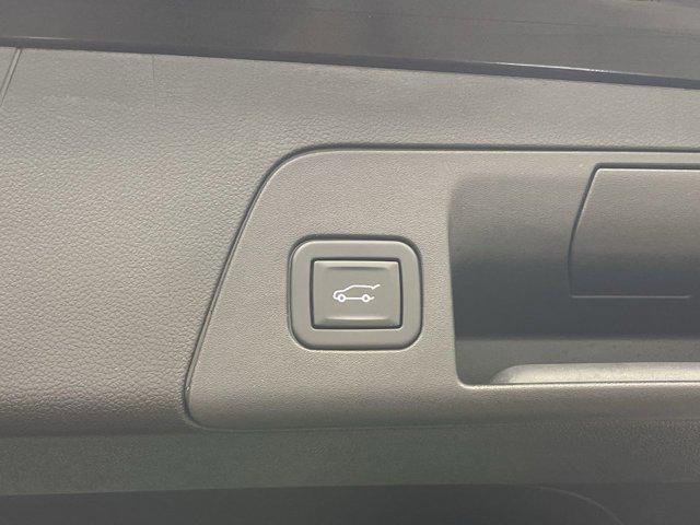 used 2023 Buick Envision car, priced at $31,011