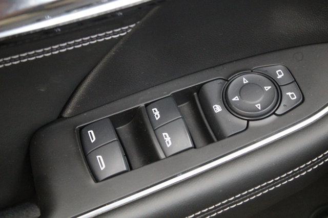 used 2023 Buick Envision car, priced at $31,001