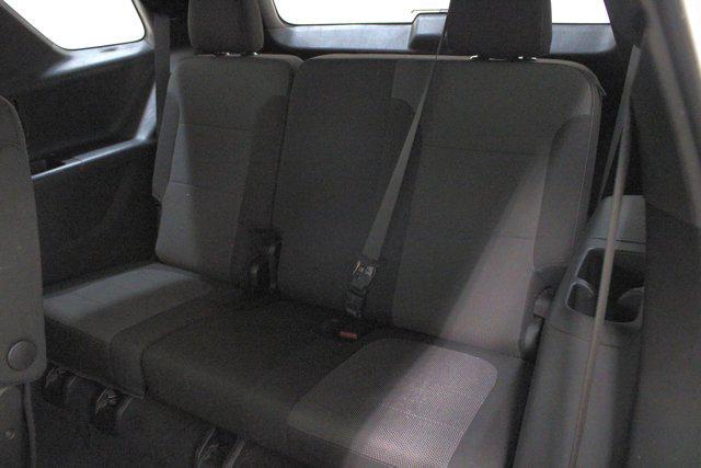 used 2023 Chevrolet Traverse car, priced at $28,330