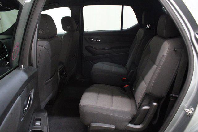 used 2023 Chevrolet Traverse car, priced at $28,330