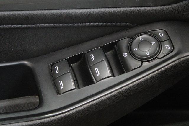 used 2023 Chevrolet Traverse car, priced at $29,525