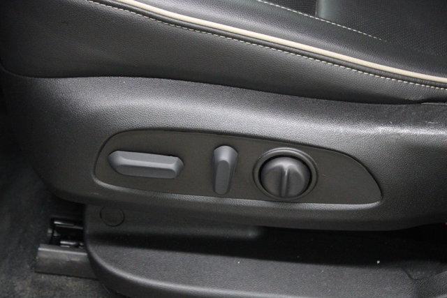used 2023 Chevrolet Traverse car