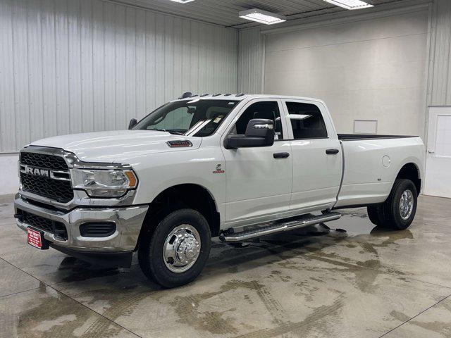 new 2024 Ram 3500 car, priced at $61,404