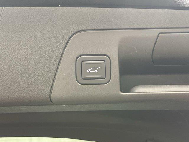 used 2023 Buick Envision car, priced at $29,464