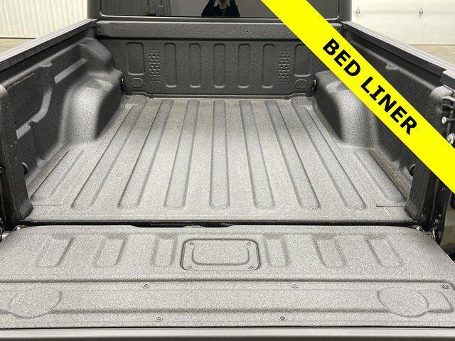 new 2025 Jeep Gladiator car, priced at $43,594