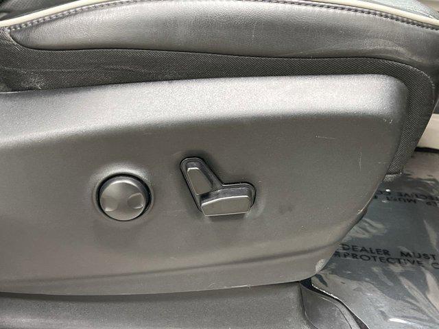 used 2023 Chrysler Pacifica car, priced at $29,261