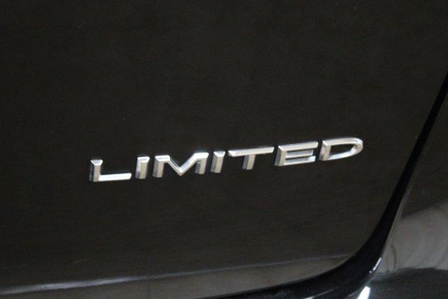 used 2023 Chrysler Pacifica car, priced at $31,003