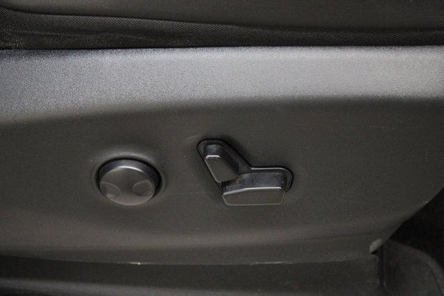 used 2023 Chrysler Pacifica car, priced at $31,003