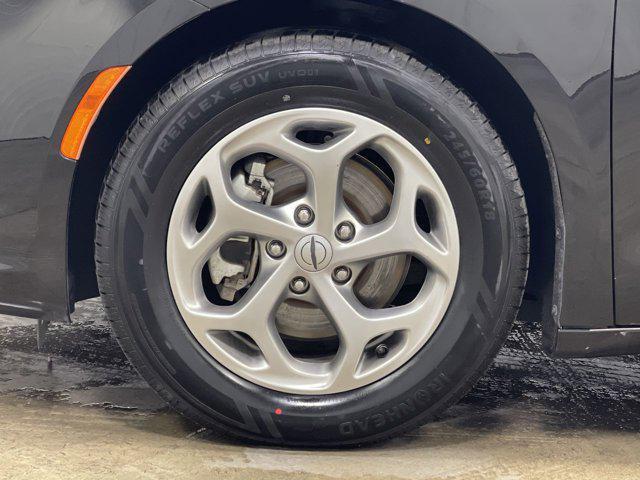used 2023 Chrysler Pacifica car, priced at $29,261
