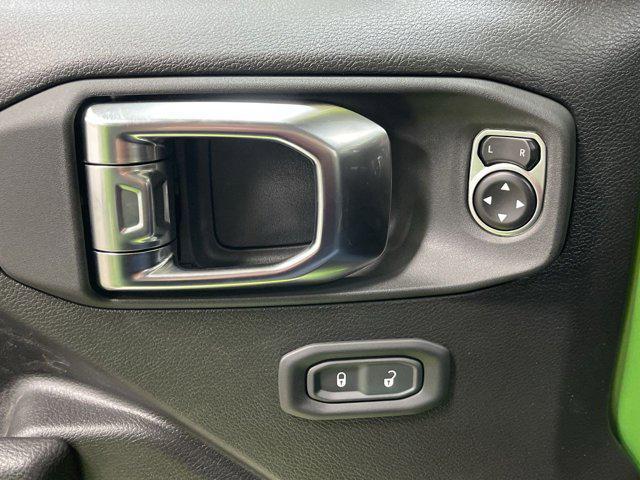 new 2025 Jeep Wrangler car, priced at $47,345