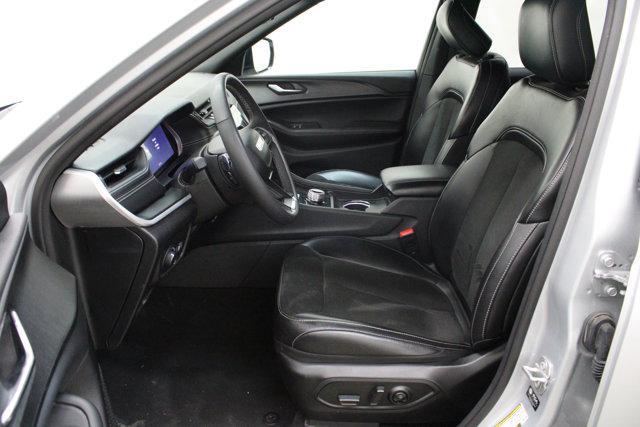 used 2024 Jeep Grand Cherokee L car, priced at $36,962