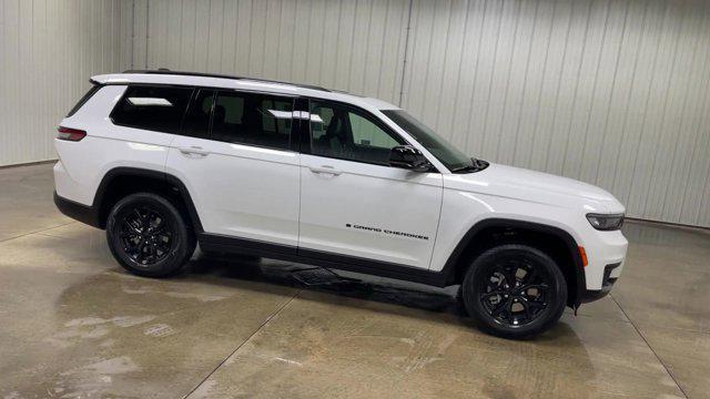 new 2025 Jeep Grand Cherokee L car, priced at $43,701