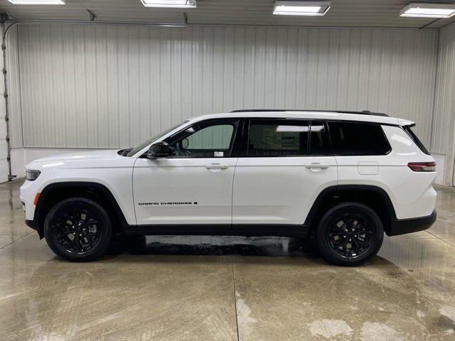 new 2025 Jeep Grand Cherokee L car, priced at $43,701