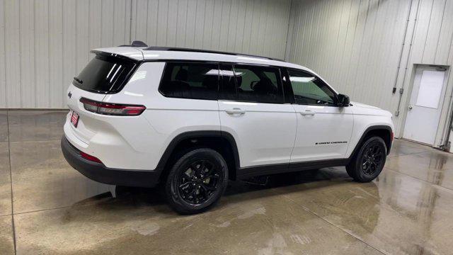 new 2025 Jeep Grand Cherokee L car, priced at $43,701