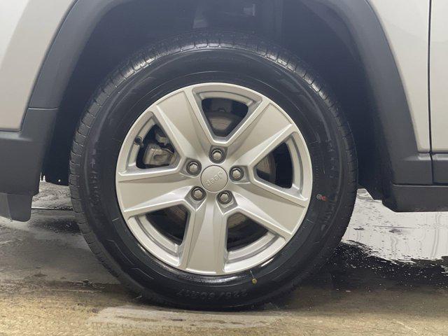 used 2022 Jeep Compass car, priced at $21,386