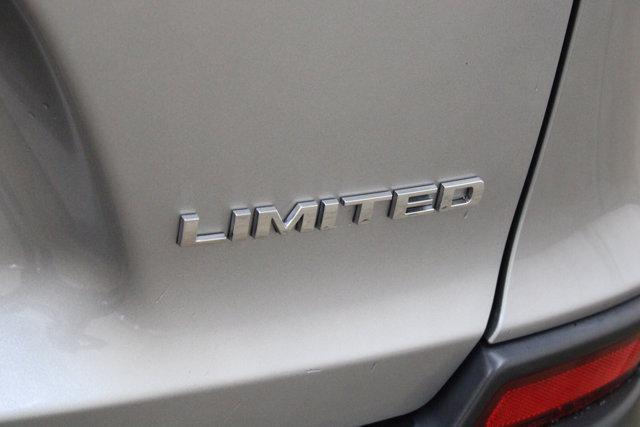 used 2021 Jeep Cherokee car, priced at $25,595