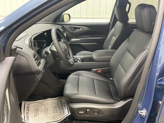 new 2025 Chevrolet Traverse car, priced at $42,560