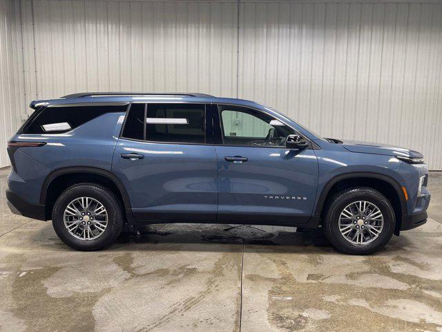 new 2025 Chevrolet Traverse car, priced at $42,560