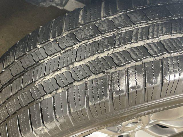 used 2019 Jeep Cherokee car, priced at $15,594