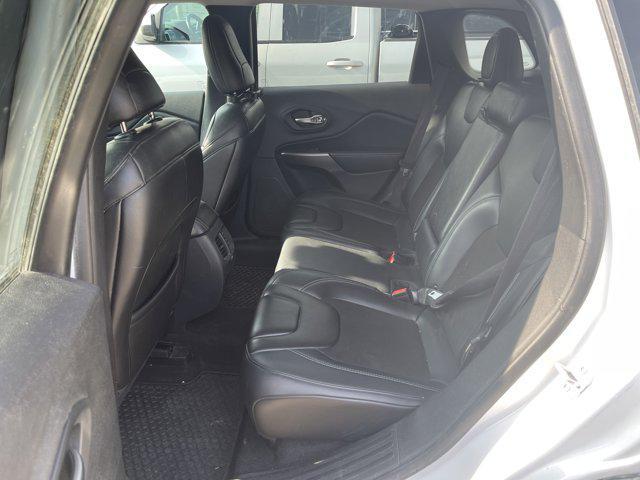 used 2019 Jeep Cherokee car, priced at $16,066
