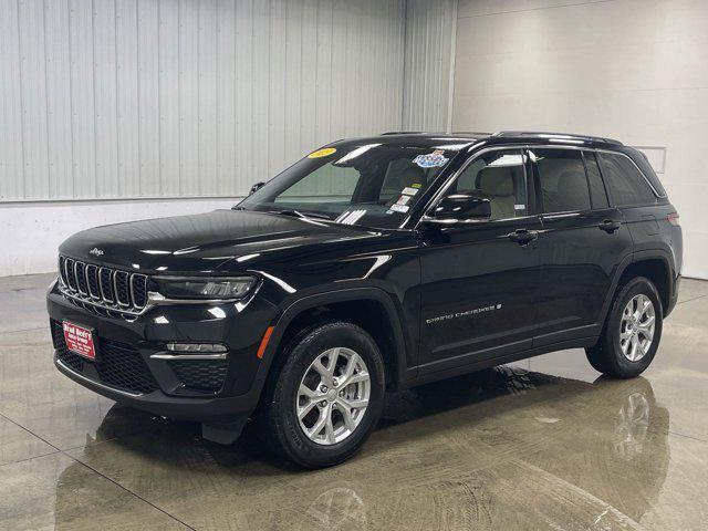 used 2023 Jeep Grand Cherokee car, priced at $29,407