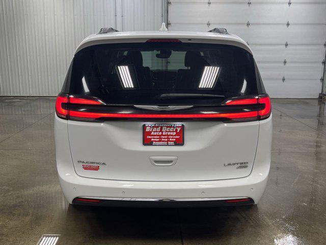 used 2021 Chrysler Pacifica car, priced at $34,371