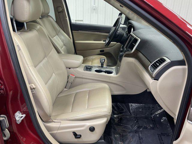 used 2015 Jeep Grand Cherokee car, priced at $16,315