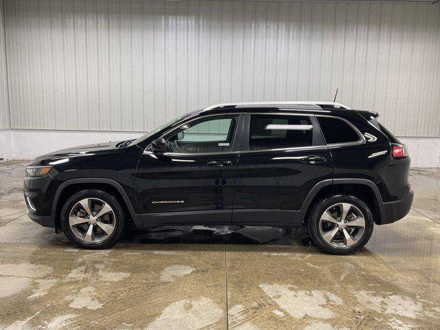 used 2019 Jeep Cherokee car, priced at $17,404