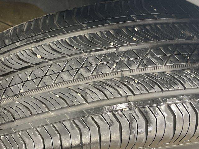 used 2024 Buick Envision car, priced at $28,019
