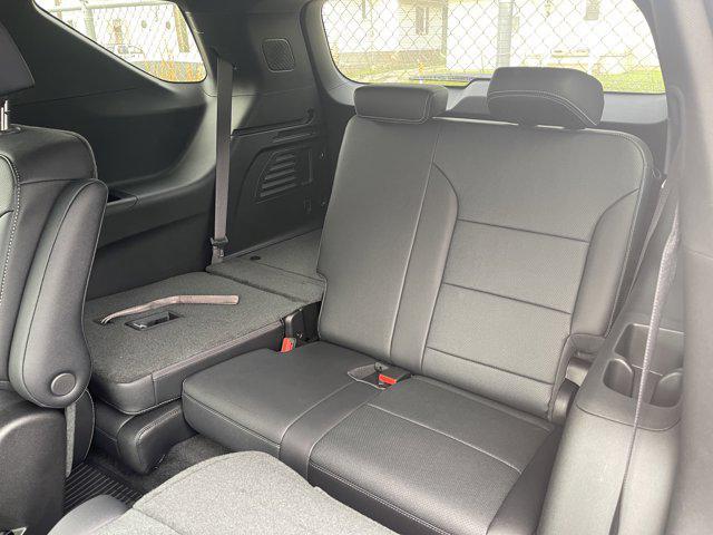 used 2025 Chevrolet Traverse car