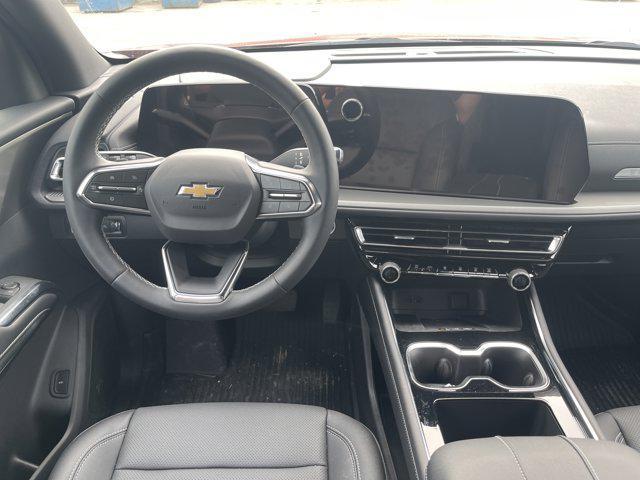 used 2025 Chevrolet Traverse car