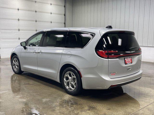 used 2024 Chrysler Pacifica car, priced at $36,592