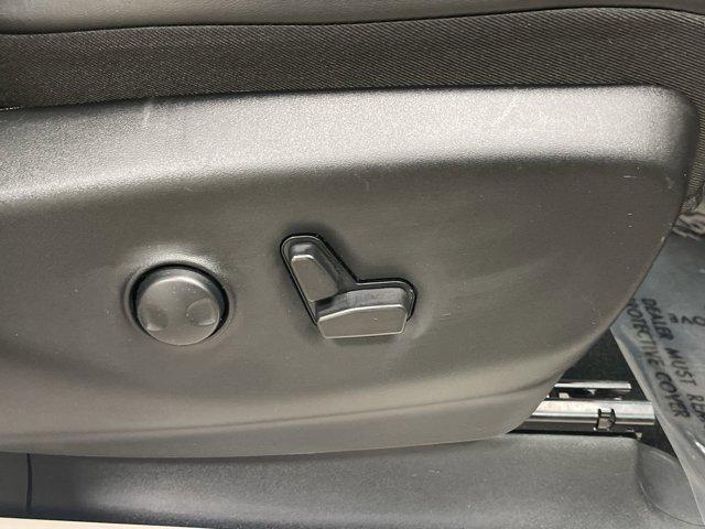 used 2024 Chrysler Pacifica car, priced at $36,592