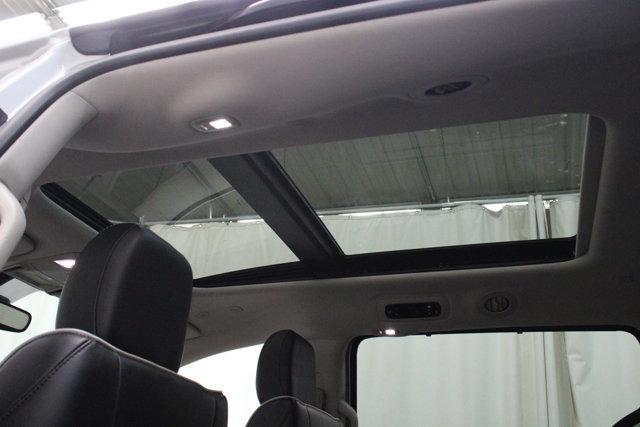 used 2024 Chrysler Pacifica car, priced at $38,974