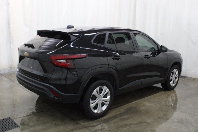 used 2024 Chevrolet Trax car, priced at $20,955