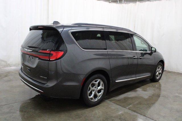 used 2022 Chrysler Pacifica car, priced at $30,311