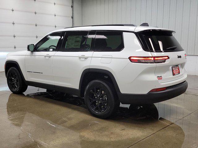 new 2024 Jeep Grand Cherokee L car, priced at $42,235