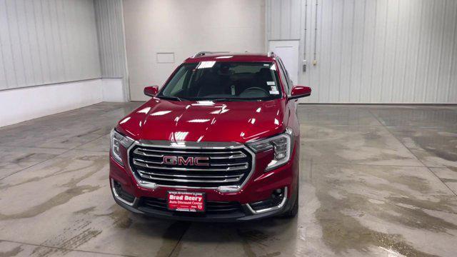 used 2024 GMC Terrain car, priced at $30,947