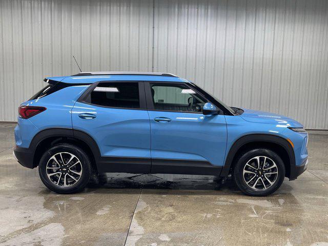 new 2025 Chevrolet TrailBlazer car, priced at $30,475
