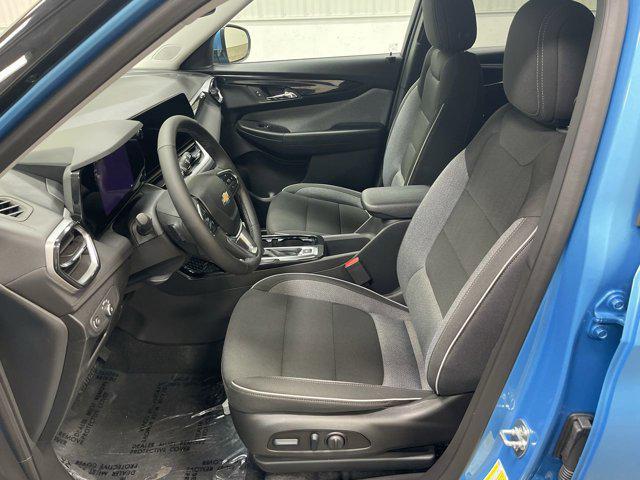 new 2025 Chevrolet TrailBlazer car, priced at $30,475