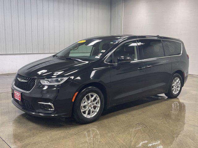 used 2023 Chrysler Pacifica car, priced at $29,143