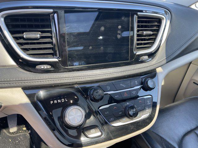 used 2018 Chrysler Pacifica car, priced at $12,723