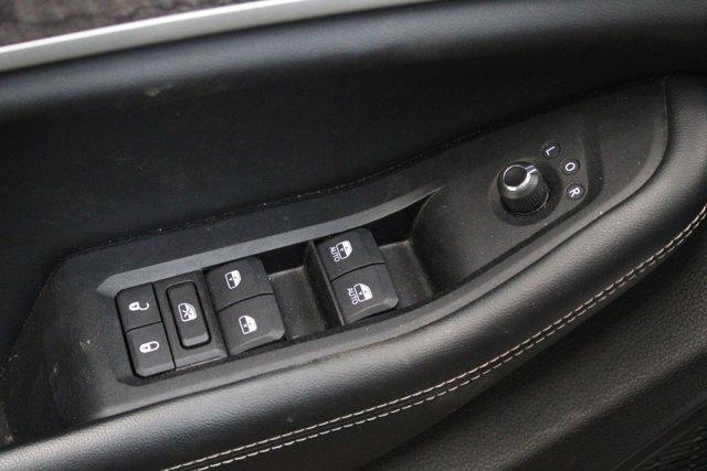 used 2023 Jeep Grand Cherokee L car, priced at $32,648