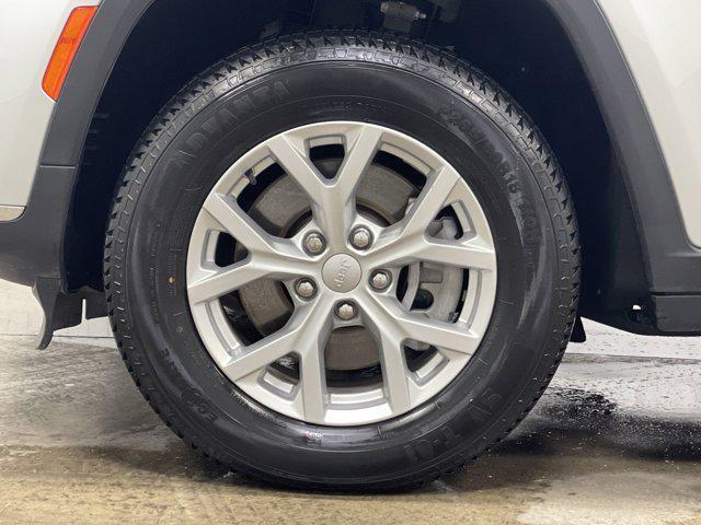 used 2023 Jeep Grand Cherokee L car, priced at $31,684
