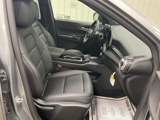 new 2025 Chevrolet Equinox car, priced at $31,934