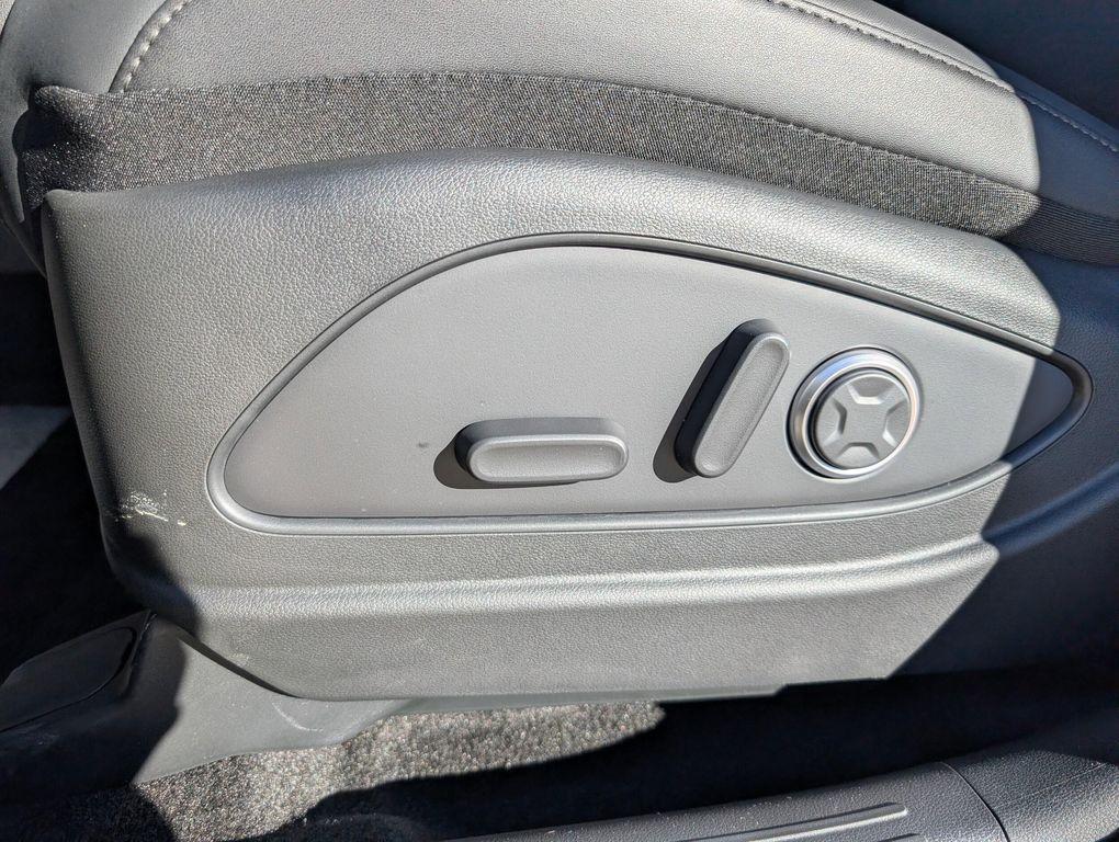 new 2026 Hyundai Palisade Hybrid car, priced at $49,815