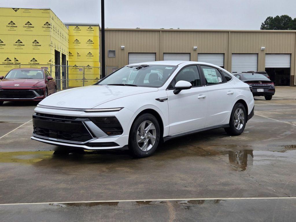 new 2025 Hyundai Sonata car, priced at $29,230