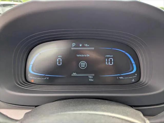 new 2025 Hyundai Venue car, priced at $25,050